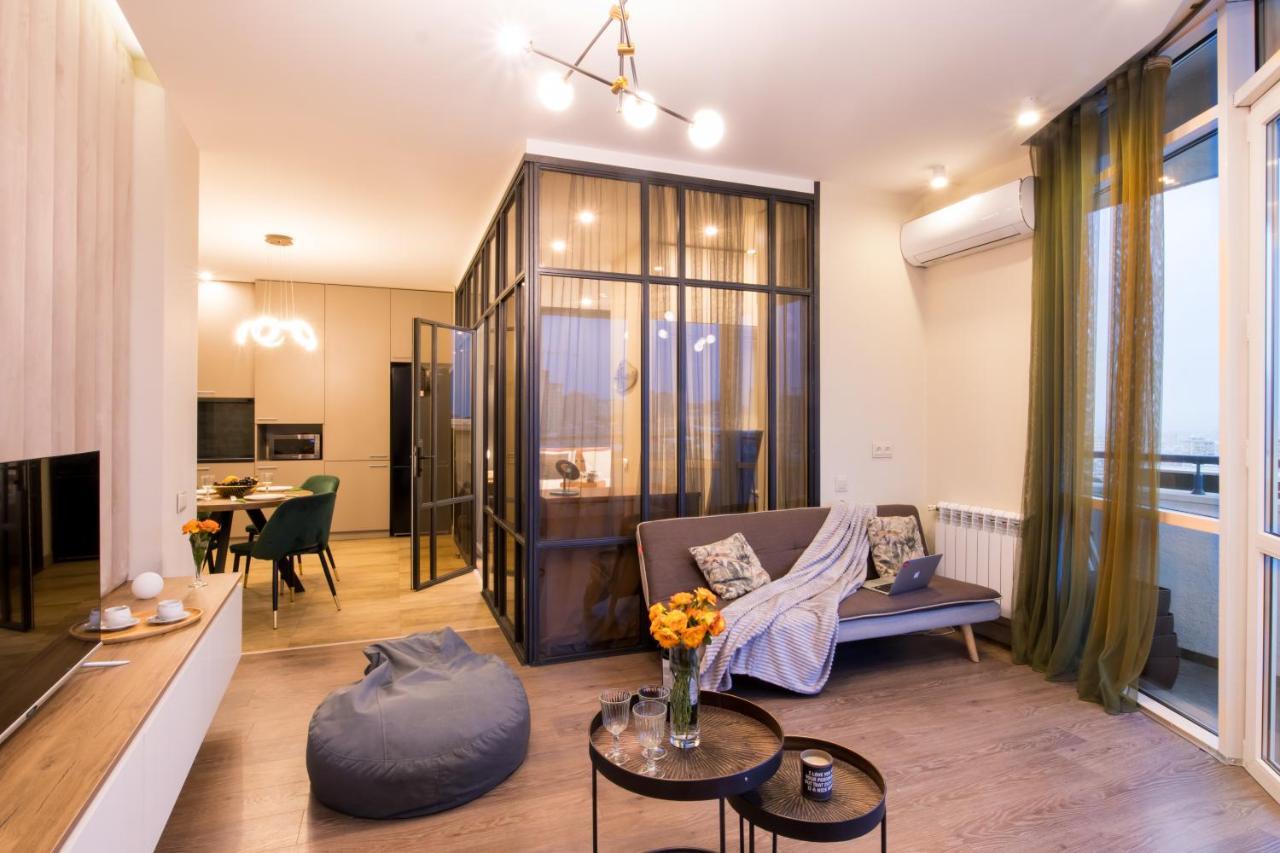 Hotelise L Bird Eye Apartment Yerevan Exterior photo